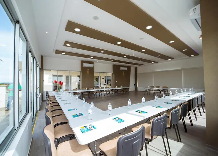 Hotel Ribera Sinu